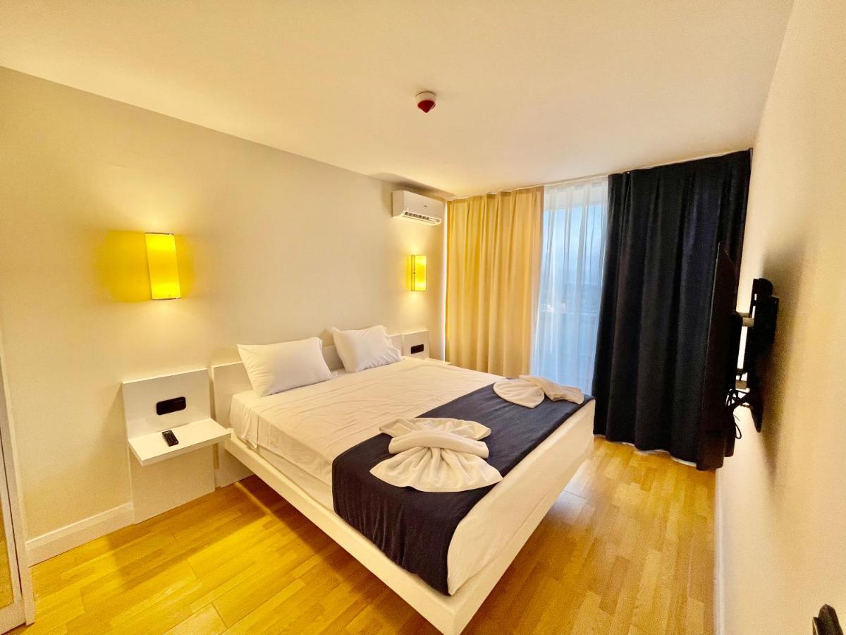 Orbi City Suite Batumi Exterior foto