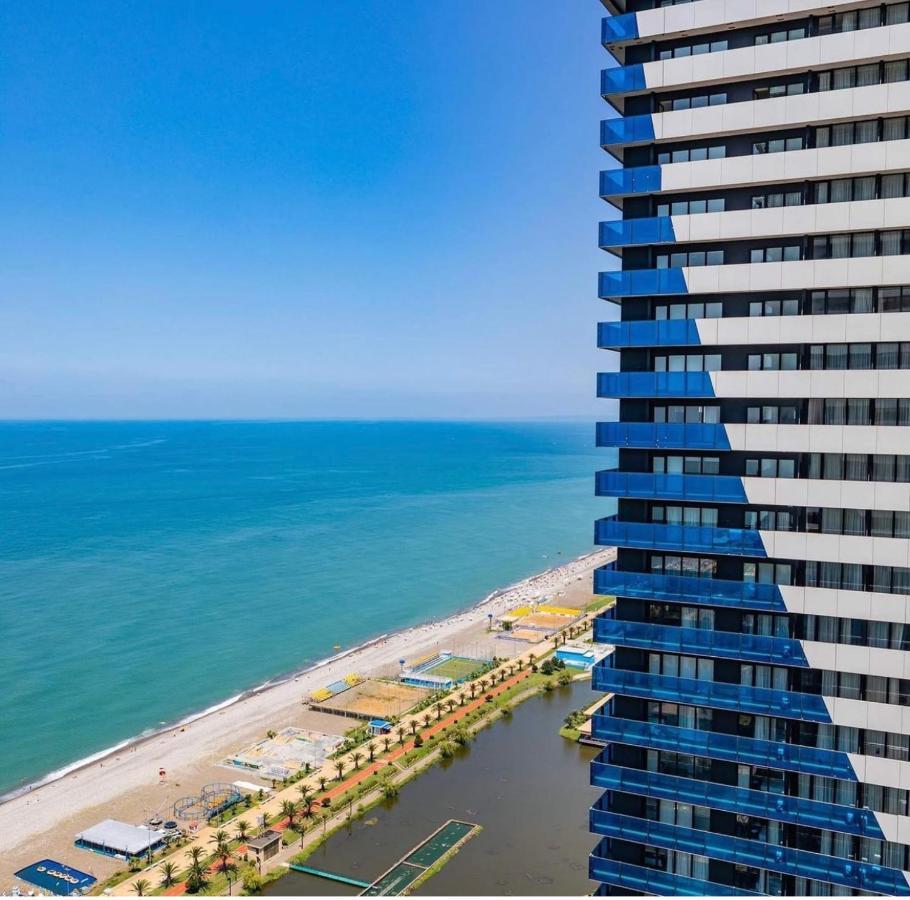 Orbi City Suite Batumi Exterior foto
